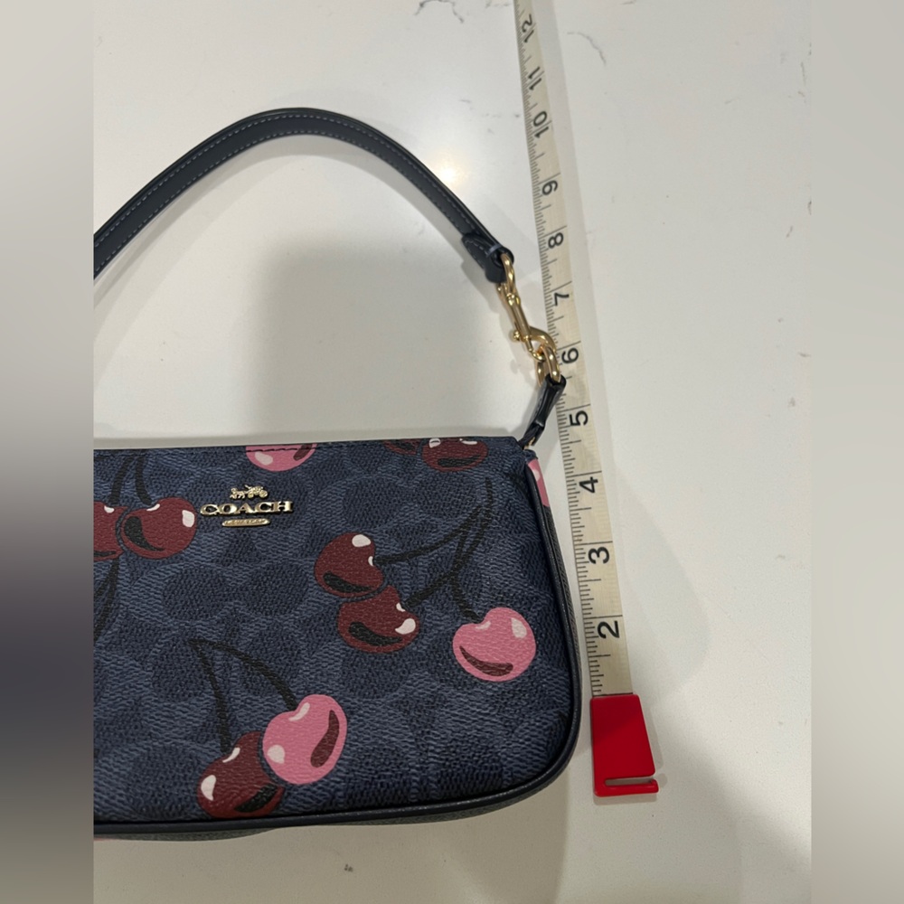 🍒 New! Coach! - Picture 14 of 17